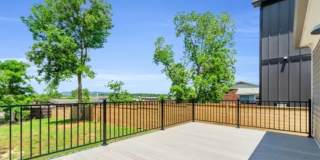 Gorgeous 3/2 Located 1 Block From Downtown Greenville! Gallery 33