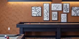Landsby on Penn Gallery 11