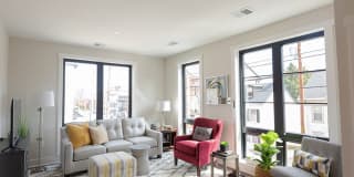 Walnut Street Commons Gallery 7