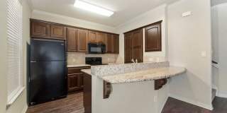 August 2026 Move In! 3 Bed, 3.5 Bath Condo in Great Community! Gallery 6