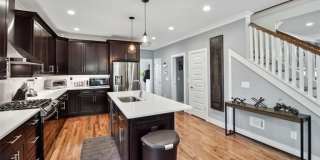 1237 Milton Terrace SE Gallery 5