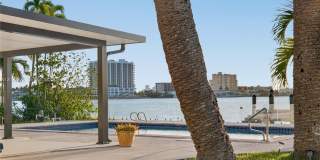 1101 S Shore Dr Gallery 39