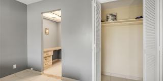 2309 Park Lane Gallery 22