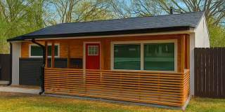 Room in 3 Bedroom Home in Riverdale Gallery 1