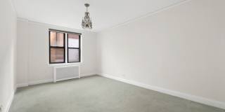 305 West 18th Street Gallery 4