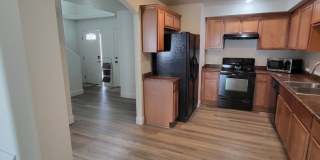 3 Bedroom 2.5 Bath Townhome in Saddle Ridge!!! Gallery 10