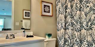 Fully Furnished Luxury Corporate Rental - Brand New Construciton Gallery 26