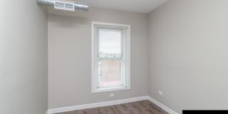1364 W Ohio Gallery 4