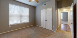 Raleigh House Apartments Gallery 21