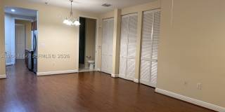 1333 SW 4th Ct Gallery 2