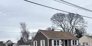 28 Bayberry Lane Gallery 1