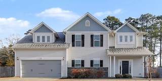 143 Ledgebrook Lane Gallery 1