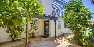 Modern Beach House Gallery 1