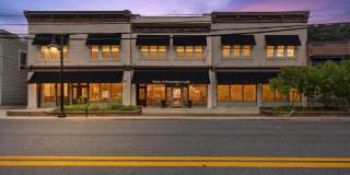 33 WASHINGTON Street N Gallery 1