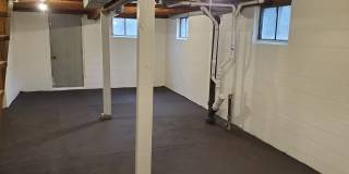 28 Glen Avenue Gallery 12