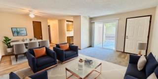 Oak & Ivy Gallery 19