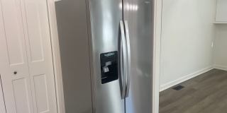 Renovated 2 Bedroom Home for Rent in Kingsport TN | Modern Kitchen Gallery 15