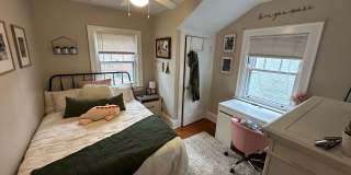 4 Bedroom House Available Next to UC Campus Gallery 14