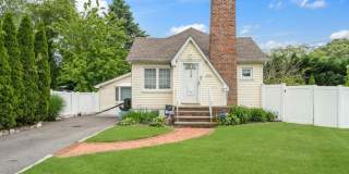 306 Mccall Avenue Gallery 1