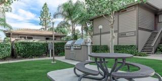 Pinecrest Apartment Homes Gallery 3