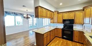 7130 S Tropical Trail Gallery 7