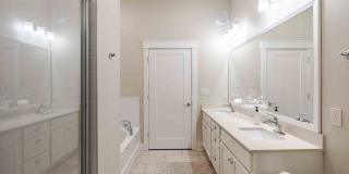 Solstice Signature Apartment Homes Gallery 40