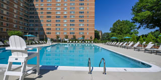 Potomac Towers Gallery 8