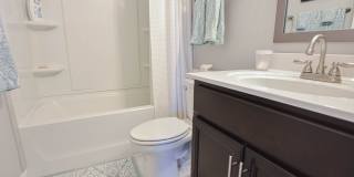 Pet Friendly Three Bedroom! Gallery 16