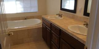 Great 3 Bedroom 3 Bath House in Monterey Fishermans Flats Neighborhood Gallery 5