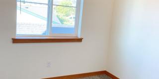 1111 N Forest St Gallery 39