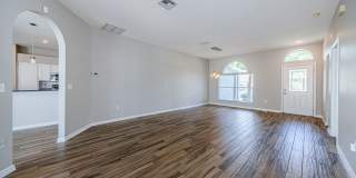 4801 Augusta Ave Gallery 28