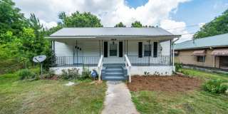 Beautiful Adamsville Home- Move in Ready! Gallery 1