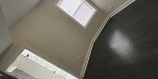 New renovation Spacious  South Shore 3bed room 1 bath units Gallery 46