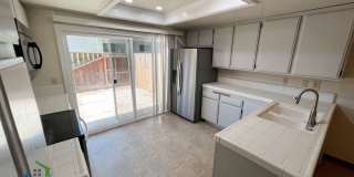 $4,495.00 Almaden 3BD/2.5BA Townhome in the Copperwood Community Gallery 20