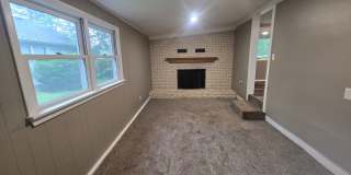 3 Bedroom Home in Champaign! Gallery 23