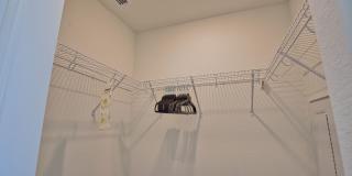 Seasonal Short-Term 3 Bedroom 2 Bathroom First Floor Condo located in Wellen Golf & Country Club! Gallery 28