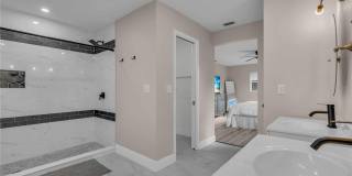 2544 CARLISLE PLACE Gallery 33