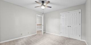 Pet Friendly Three Bedroom! Gallery 28
