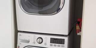 1303 N Rose Avenue Gallery 24