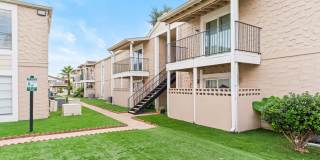 Pelicans Landing Gallery 7