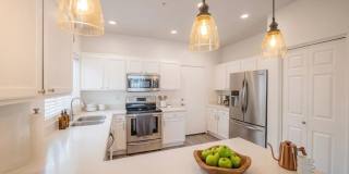 2801 N Litchfield Road Gallery 1