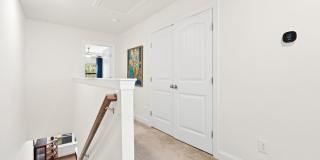 3be / 2.5ba Easy Access to Duke Townhouse Gallery 8