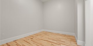 130 Pearl Gallery 10