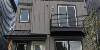 Modern 3-Bedroom Home in Prime Arvada Location Modern 3-Bedroom Home in Prime Arvada Location Gallery 1