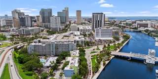 201 W LAUREL STREET Gallery 28