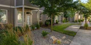 Trio Pointe Gallery 43