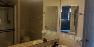 3 bd 2 bath Golf Course Living Gallery 1