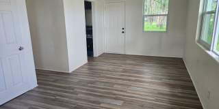 Clean 3 bedroom block home in Daytona! Gallery 13