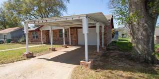 203 Schuerenberg Street Gallery 2