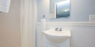 WINTER RENTAL: Twin Lights WINTER RENTAL: Twin Lights Gallery 18